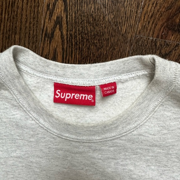REAL Supreme Crewneck - Picture 2 of 5